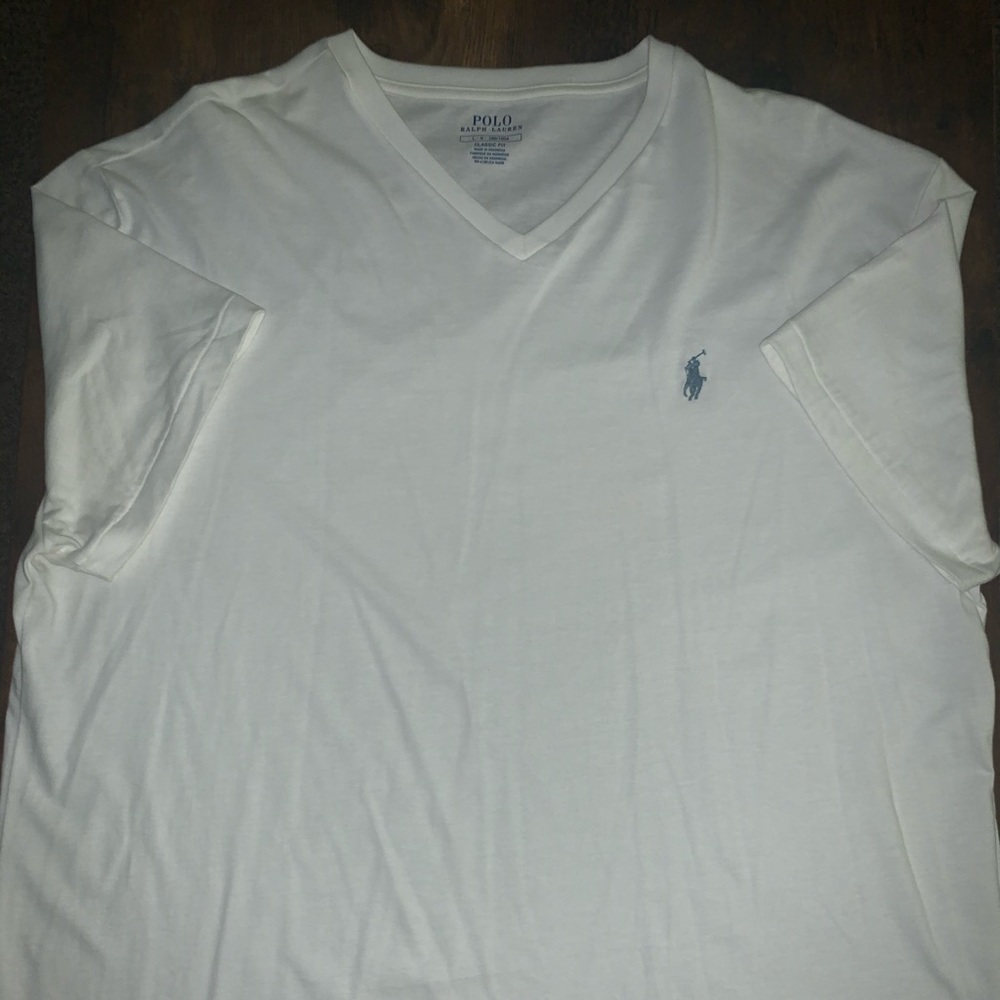 Polo Ralph Lauren v-neck tshirt